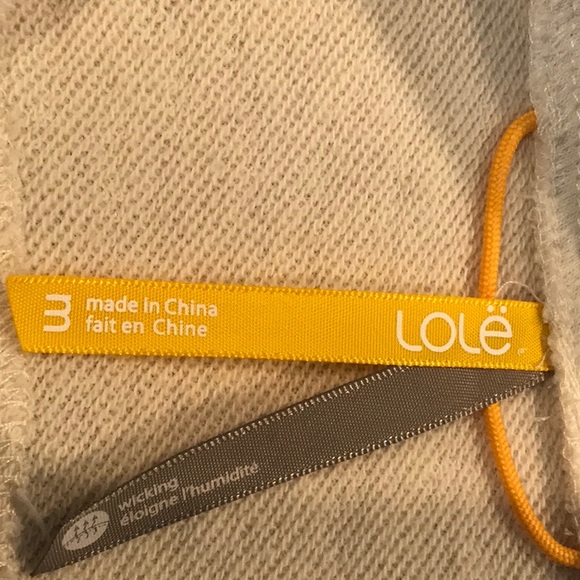 Lole Full Button Cozy Cardigan Sweatshirt - Medium.  Comfy with Stylish Detail. - Picture 12 of 15